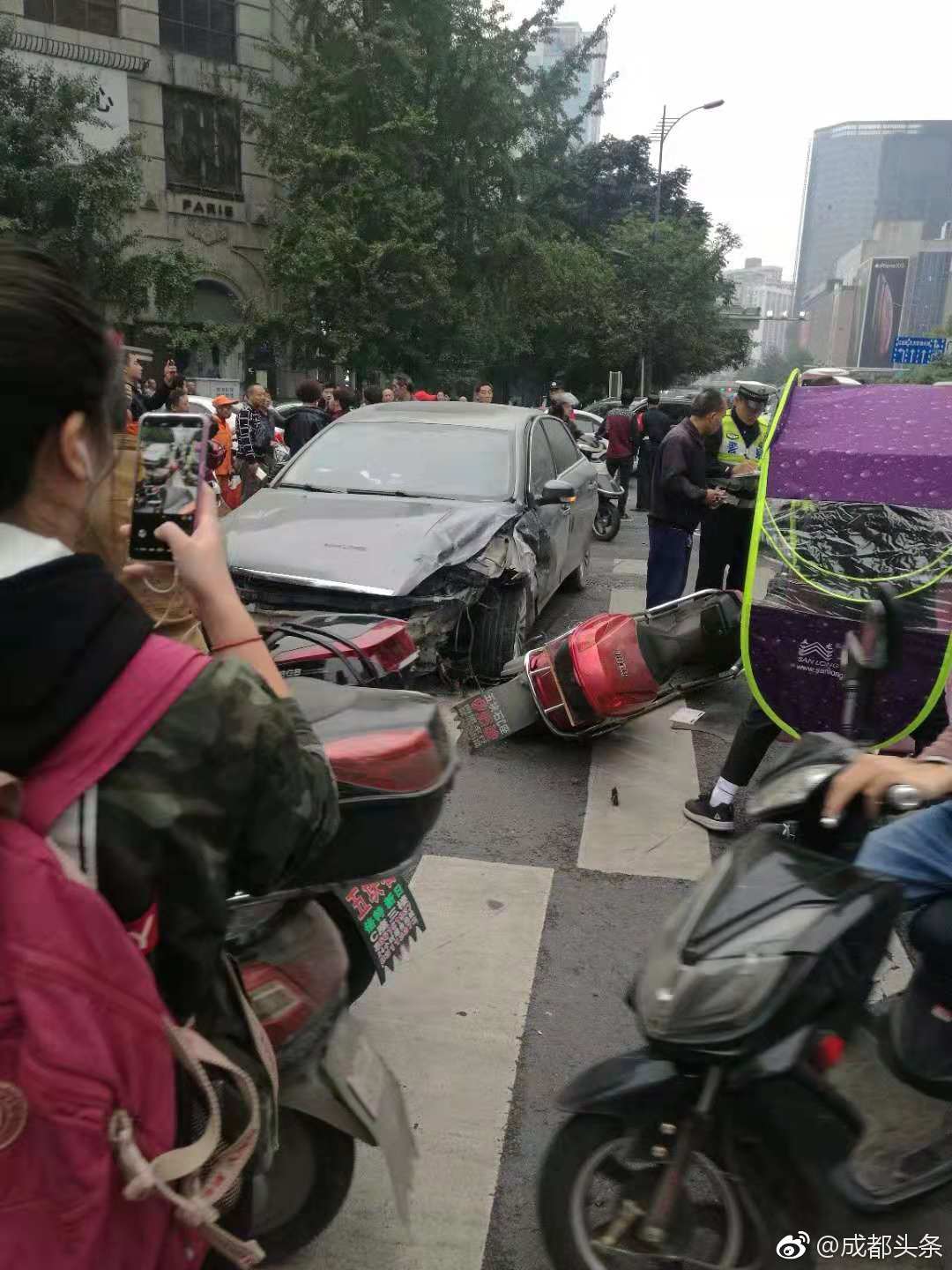 成都車禍最新情況，事故原因、救援行動及預(yù)防措施全解析