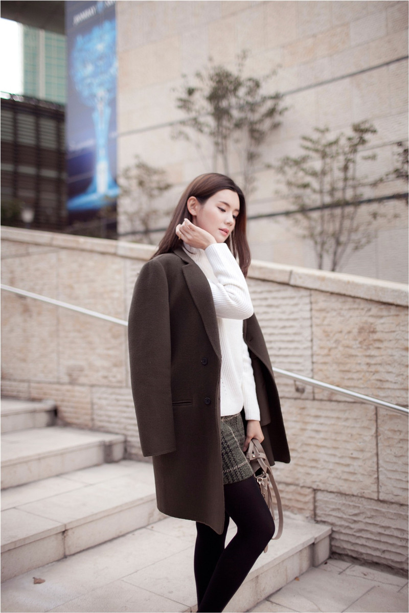 女裝冬季時尚穿搭，最新趨勢，保暖與時尚并存的風采